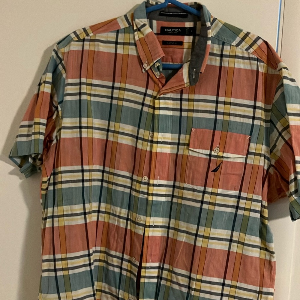 Nautica Red and Green Casual Button Down Shirt